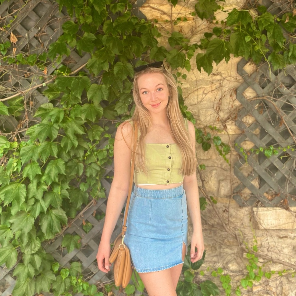 Meet your Posher, Mallory